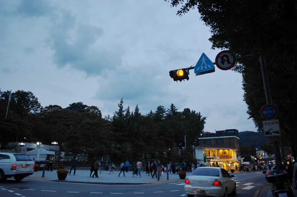   SIGMA dp1 Quattro   f/2.8 1/30sec ISO-200 19mm Auto